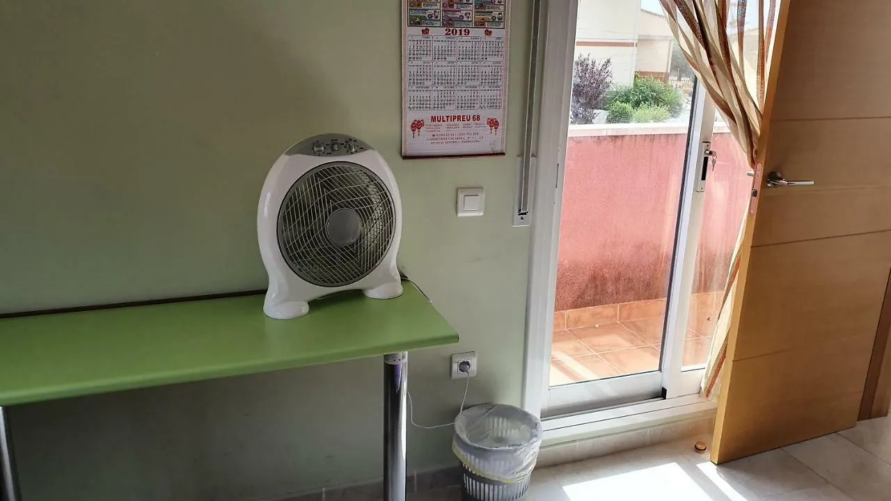 Quarto em Acomodações Particulares El Vendrell Montana Y Playa Apartamento