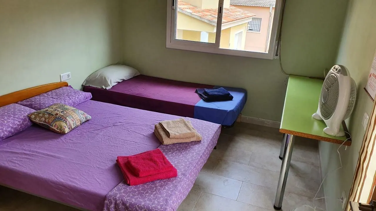 Quarto em Acomodações Particulares El Vendrell Montana Y Playa Apartamento
